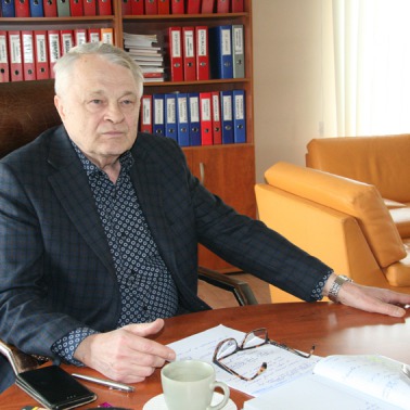 Uniwersalność biznesu pomaga