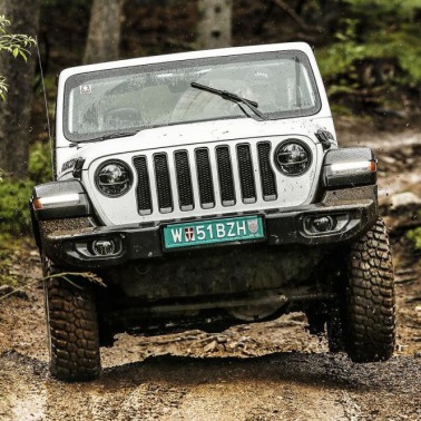 Jeep na prowadzeniu