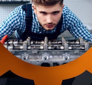 Finał Young Car Mechanic
