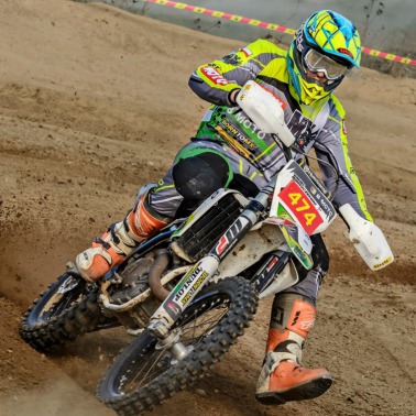 Z motocrossem za pan brat