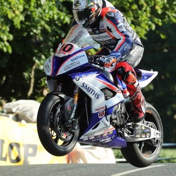 Dunlop w Isle of Man TT