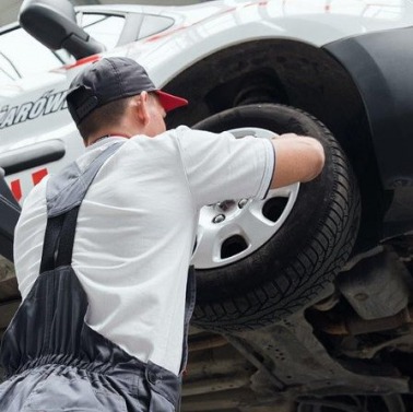 Young Car Mechanic 2019