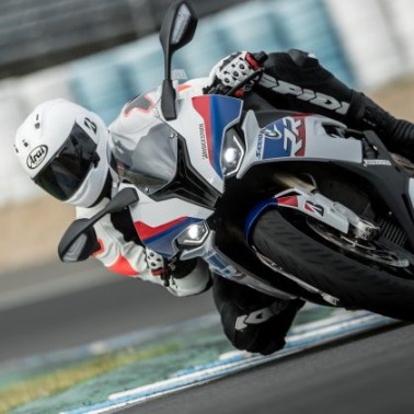 Motocyklowy Bridgestone zwycięża
