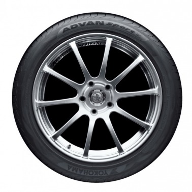 Cayenne na Yokohamach