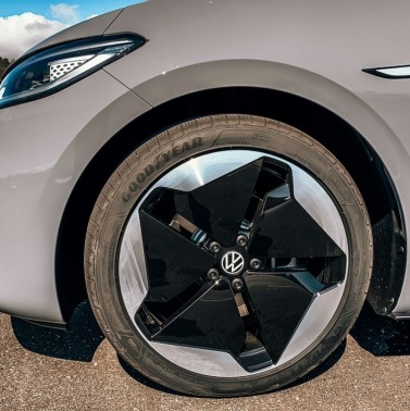 Elektryk VW na Goodyearach