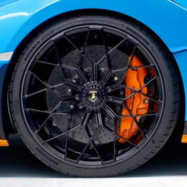 Bridgestone z Lamborghini