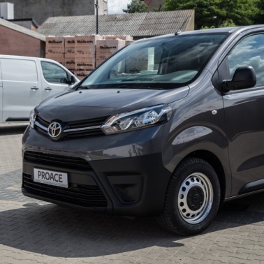 Dostawcze modele Toyoty