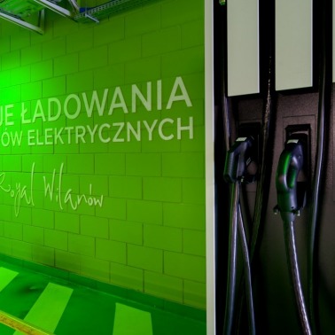 Szybkie ładowanie auta