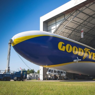 Blimp nad Wrocławiem