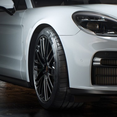 Panamera na Hankookach
