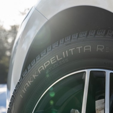 Nokian Tyres Hakkapeliitta R5