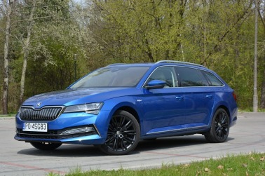 Skoda Superb Combi 1.4 TSI iV Plug-In Hybrid Laurin & Klement
