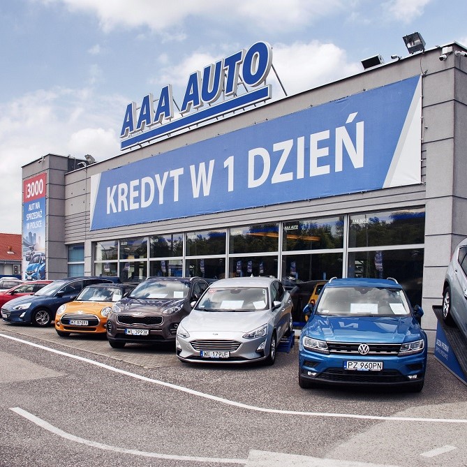 AAA Auto z zarzutami