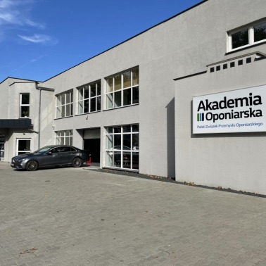 Normalny dzień w Akademii Oponiarskiej PZPO