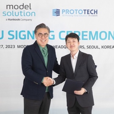 Model Solution z Prototech