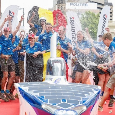 Debiut Enliten w BWSC