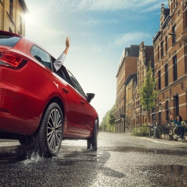Firestone Roadhawk 2 Enliten