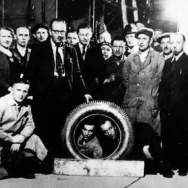 85 lat dębickiej fabryki