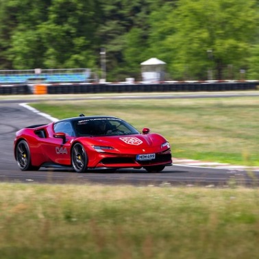 Textar na Gran Turismo Polonia