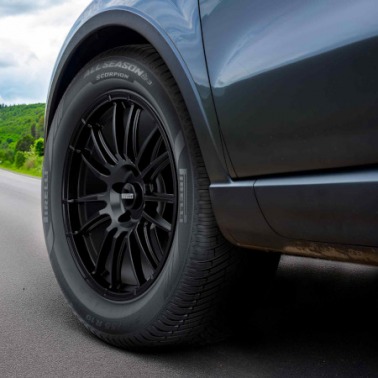 Pirelli Scorpion All Season SF3