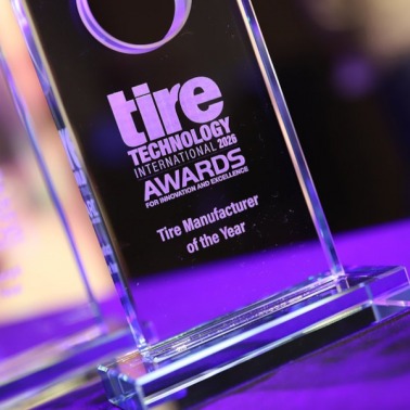 Continental nagrodzony