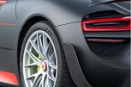 Porsche z oponami Michelin