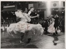 Praga 1987, na pierwszym planie Marcus i Karen Hilton mistrzowie świata z Wielkiej Brytanii, w głębi Paul i Angela Scarbossa mistrzowie Australii, z nr 9 Peter i Sabrine Ekkart z Belgii