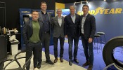 Z wizytą na stoisku Goodyeara
